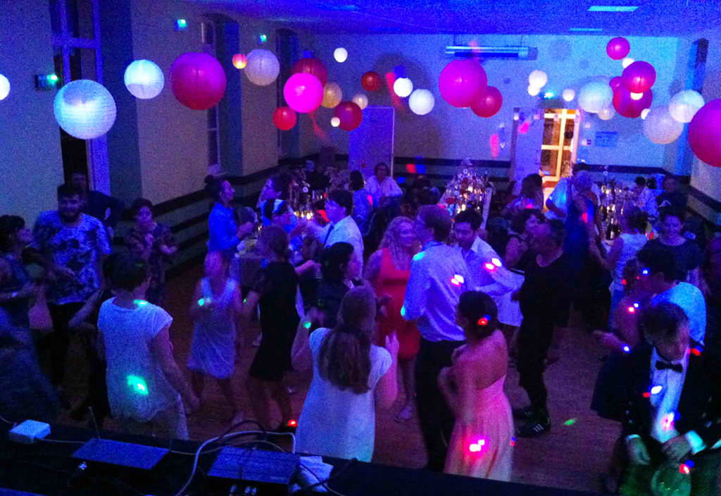 piste de danse et dj à soirée mariage clermont auvergne