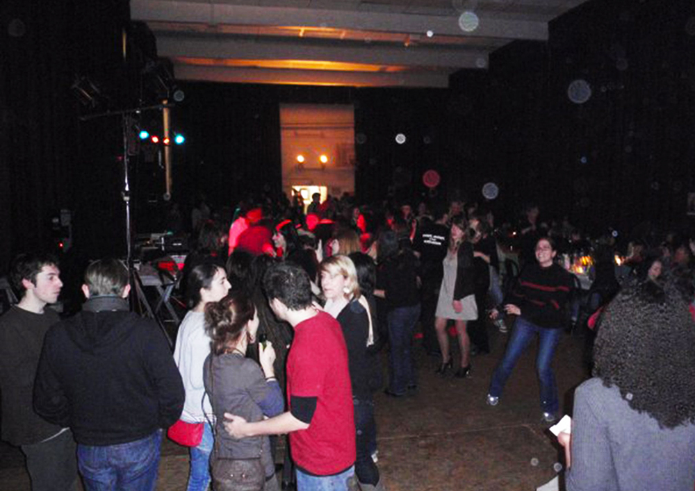 dj musique et éclairage pour soirée étudiante, gala, remise de dîplome en Auvergne